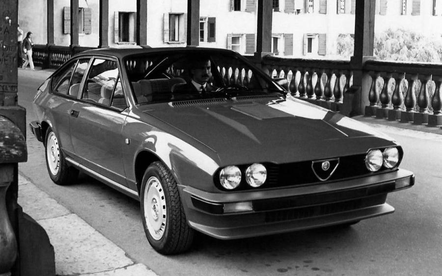 Alfa Romeo GTV 6 2.5 (116) (WW) '1980 - 83
